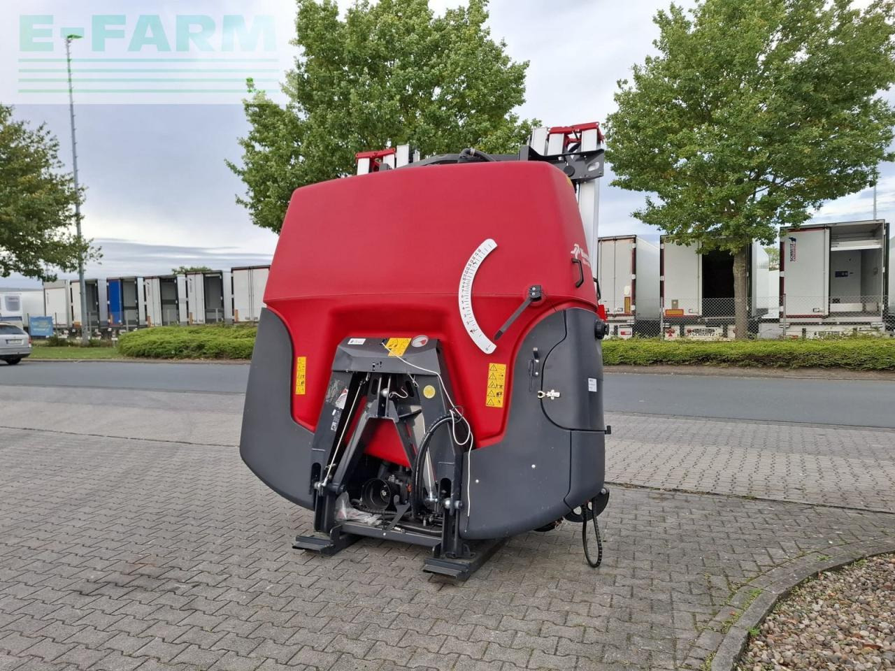 Kverneland ixter b18 - Vlečna škropilnica: slika 4 Kverneland ixter b18 - Vlečna škropilnica: slika 4