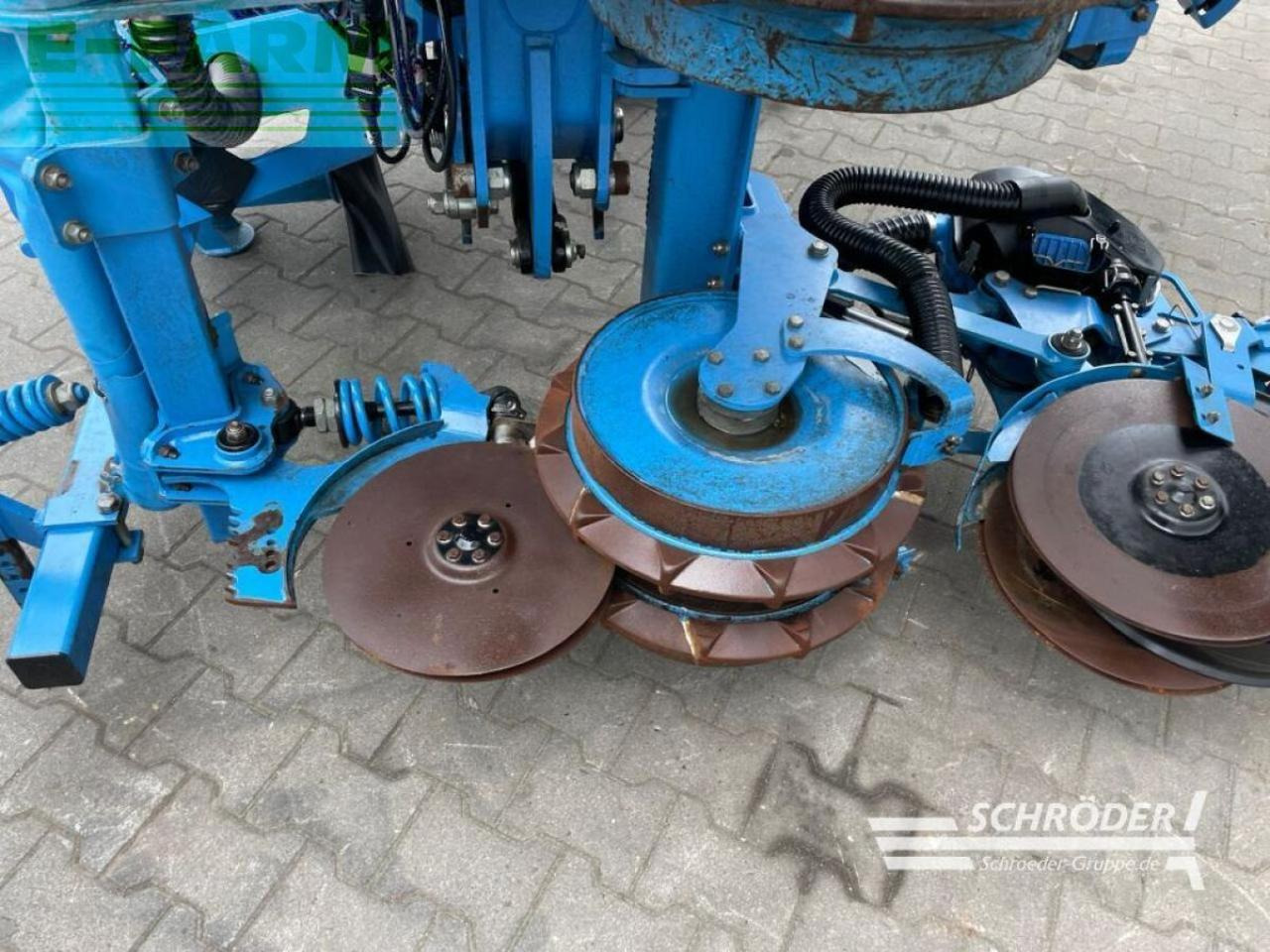 Lemken solitair 23/1900 / azurit 9/8.75 k d - Natančna sejalnica: slika 3 Lemken solitair 23/1900 / azurit 9/8.75 k d - Natančna sejalnica: slika 3
