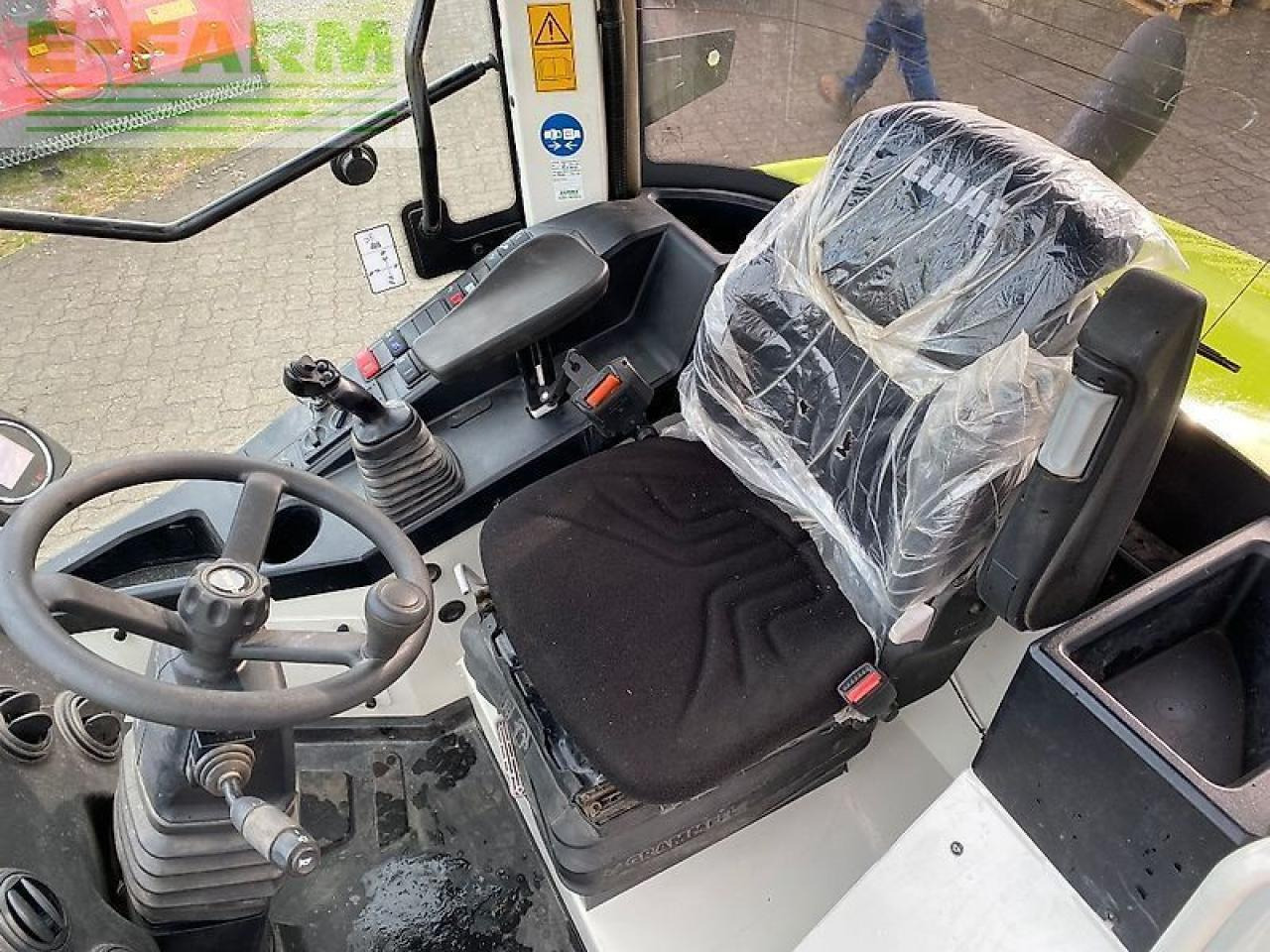 Liebherr l506 - Mini bager: slika 4 Liebherr l506 - Mini bager: slika 4