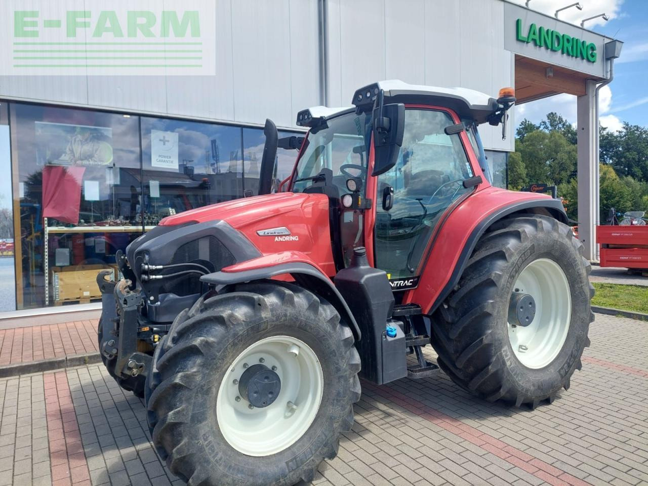 Lindner lintrac 130 (stufe 5) 4rad-lenkung - Traktor: slika 1 Lindner lintrac 130 (stufe 5) 4rad-lenkung - Traktor: slika 1