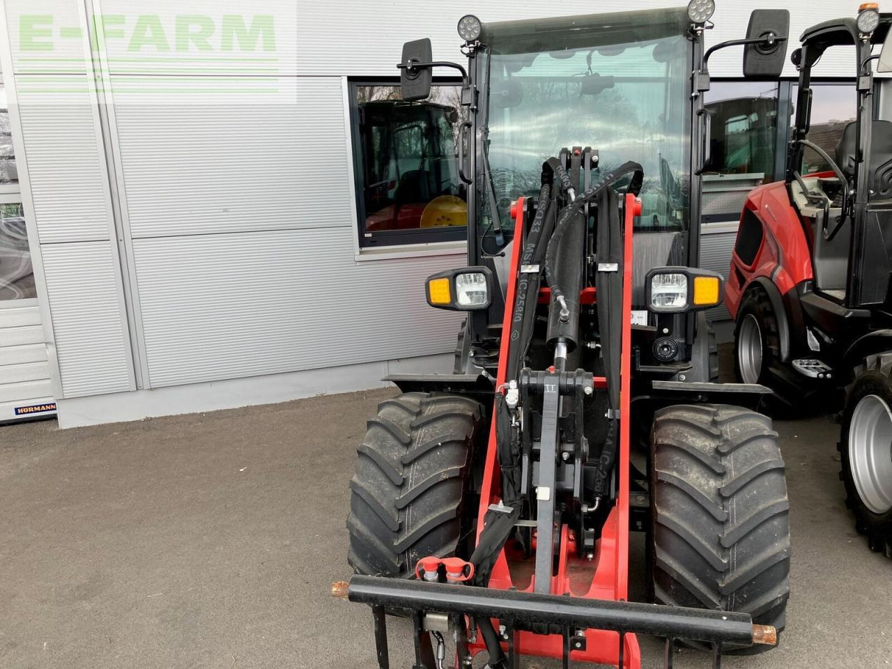 Manitou manitou mla 4-50 - Mini bager: slika 2 Manitou manitou mla 4-50 - Mini bager: slika 2