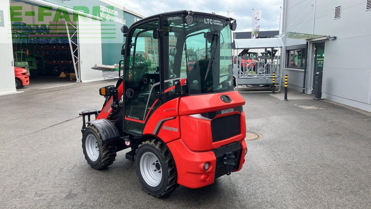 Manitou mla 2-25 h - Mini bager: slika 4 Manitou mla 2-25 h - Mini bager: slika 4