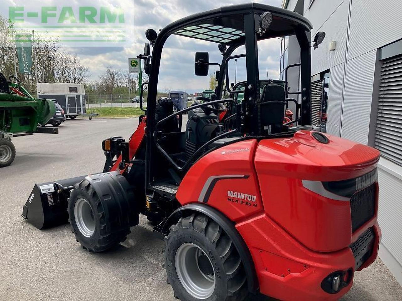 Manitou mla 3-25 - Mini bager: slika 3 Manitou mla 3-25 - Mini bager: slika 3
