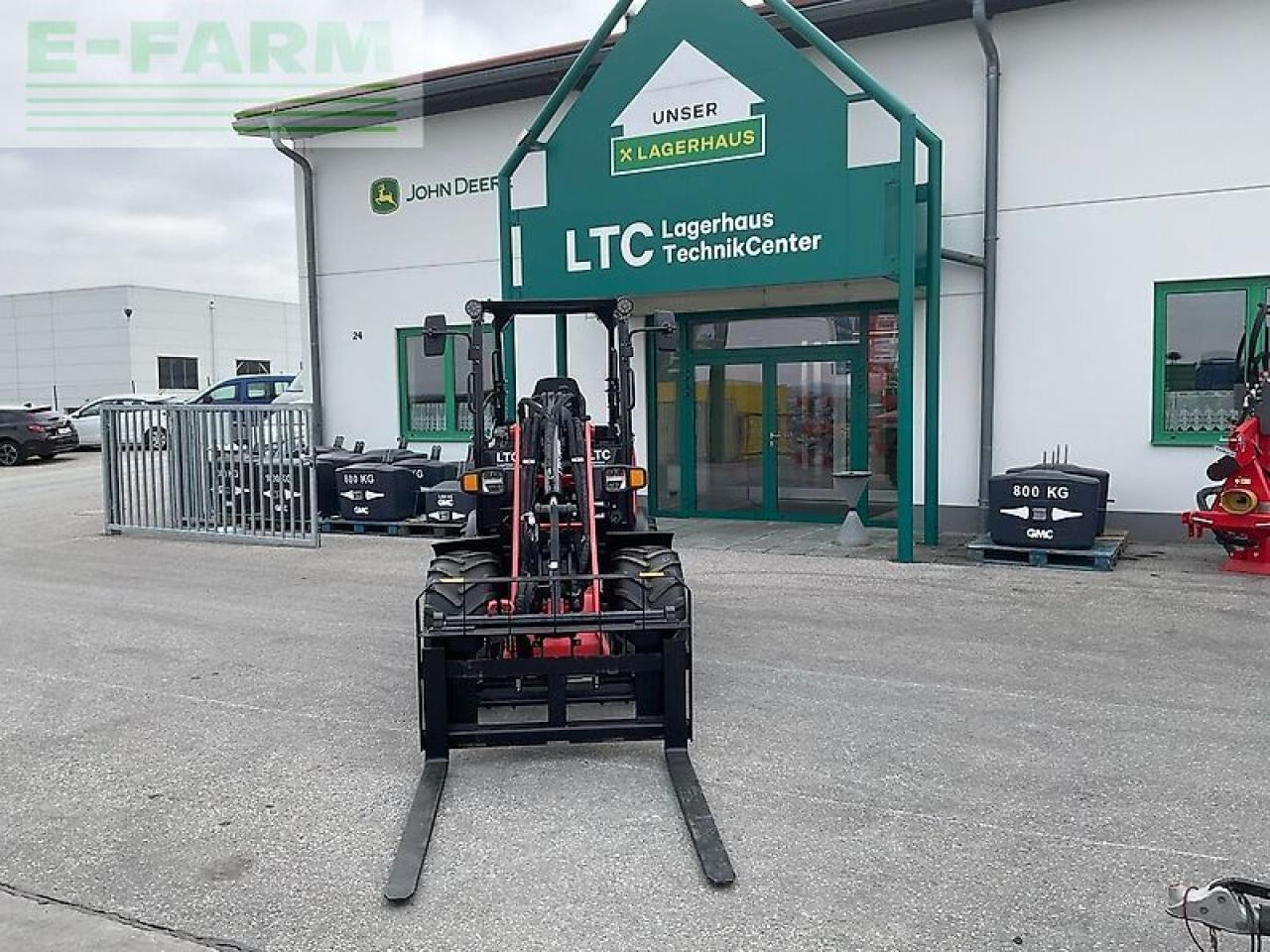 Manitou mla 3-25 h - Mini bager: slika 5 Manitou mla 3-25 h - Mini bager: slika 5