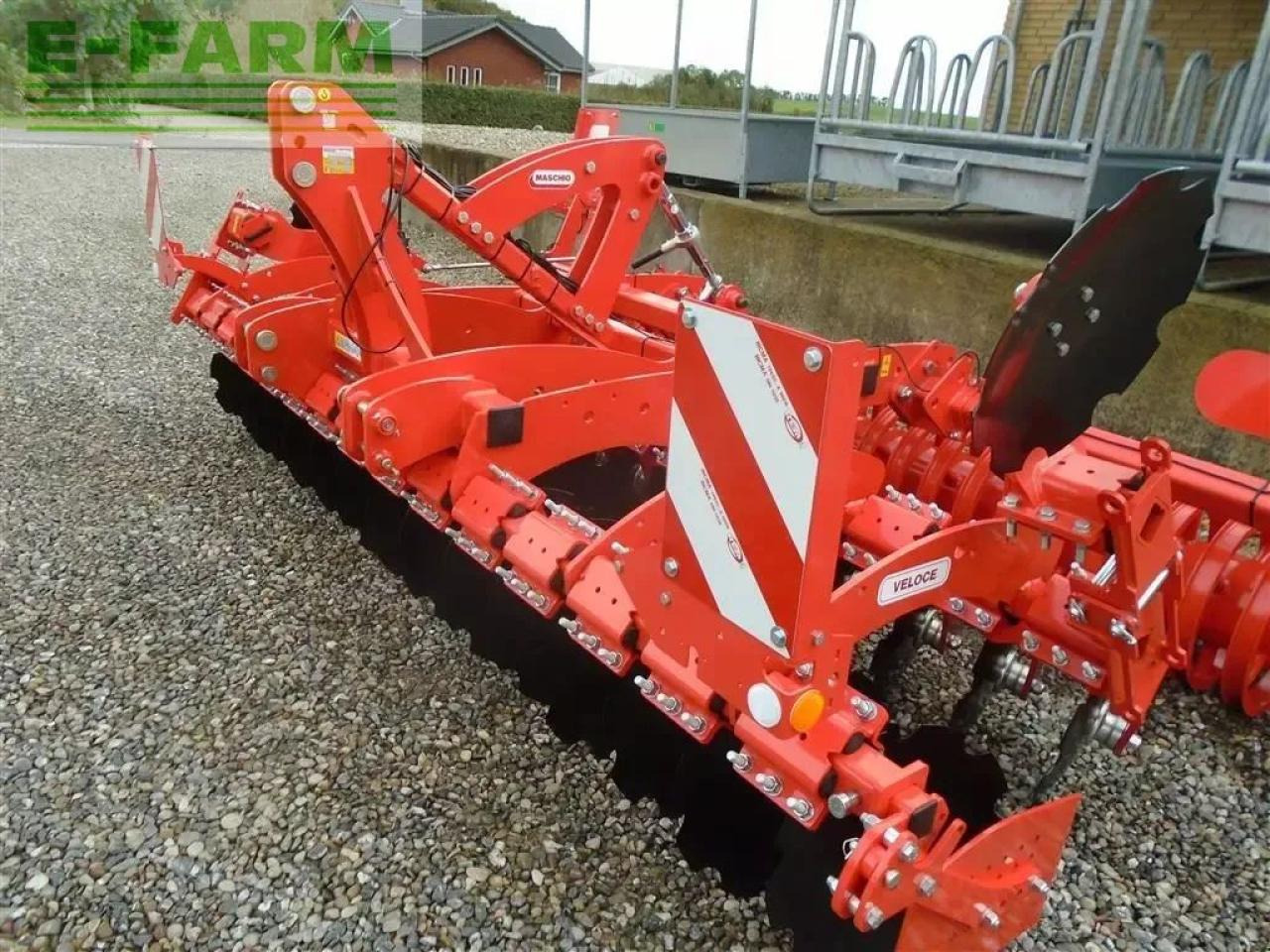 Maschio veloce 4 mtr veloce m/ u-ringsvalse ø560mm tilbud - Oprema za obdelavo tal: slika 2 Maschio veloce 4 mtr veloce m/ u-ringsvalse ø560mm tilbud - Oprema za obdelavo tal: slika 2