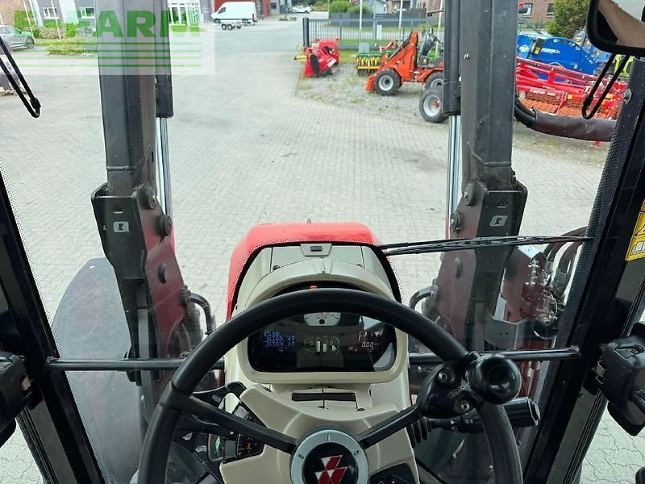 Massey Ferguson 5613 dyna-6 - Traktor: slika 4 Massey Ferguson 5613 dyna-6 - Traktor: slika 4