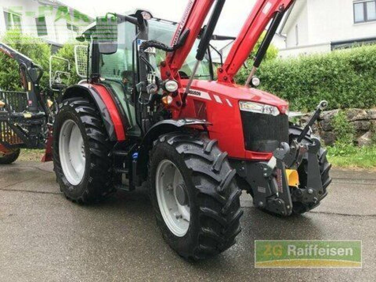 Massey Ferguson 5711 dyna 4 power - Traktor: slika 2 Massey Ferguson 5711 dyna 4 power - Traktor: slika 2