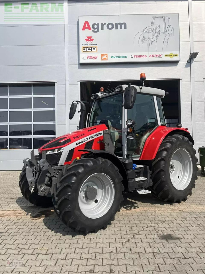 Massey Ferguson 5s.145 - Traktor: slika 1 Massey Ferguson 5s.145 - Traktor: slika 1