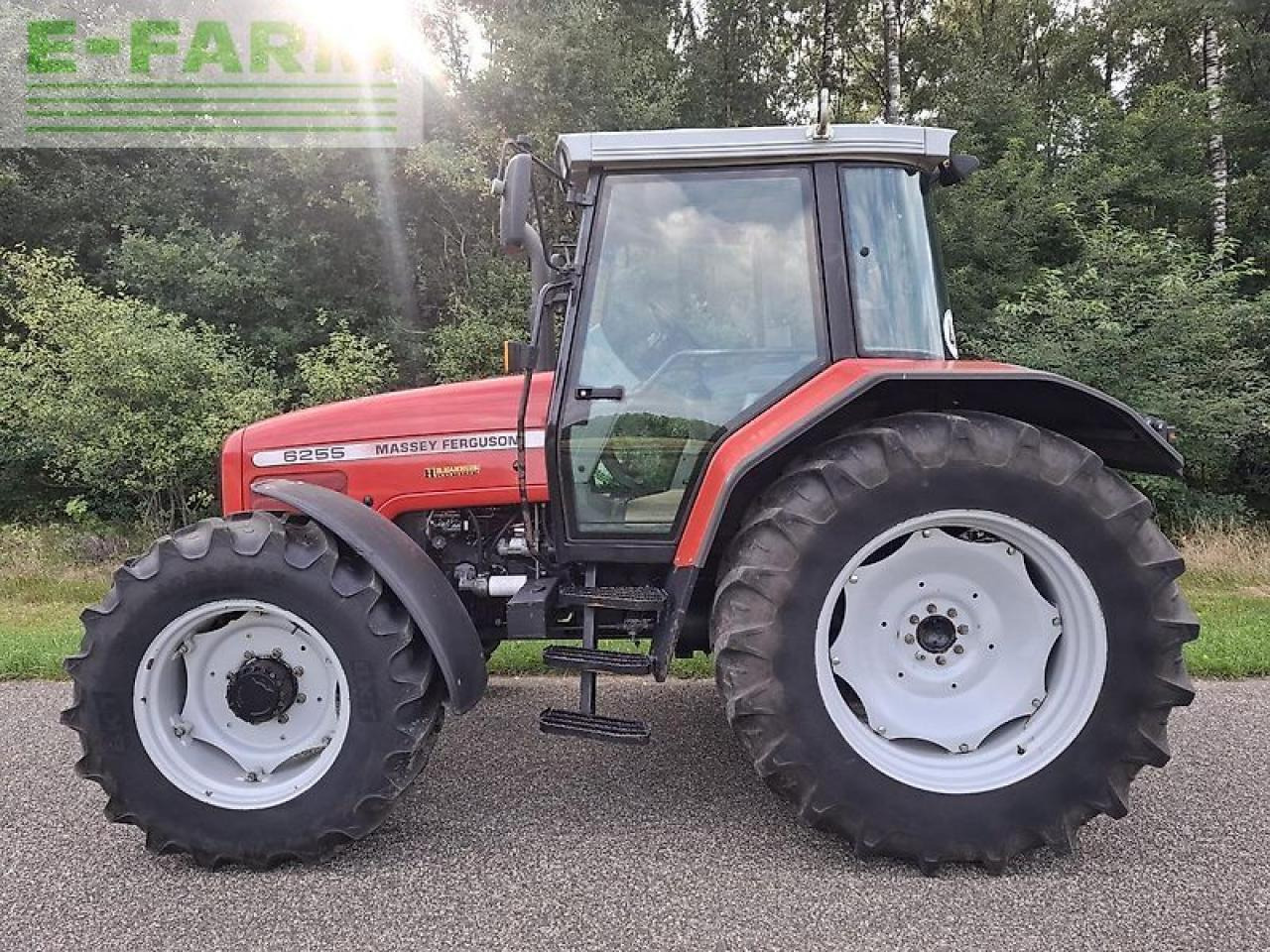 Massey Ferguson 6255 - Traktor: slika 2 Massey Ferguson 6255 - Traktor: slika 2