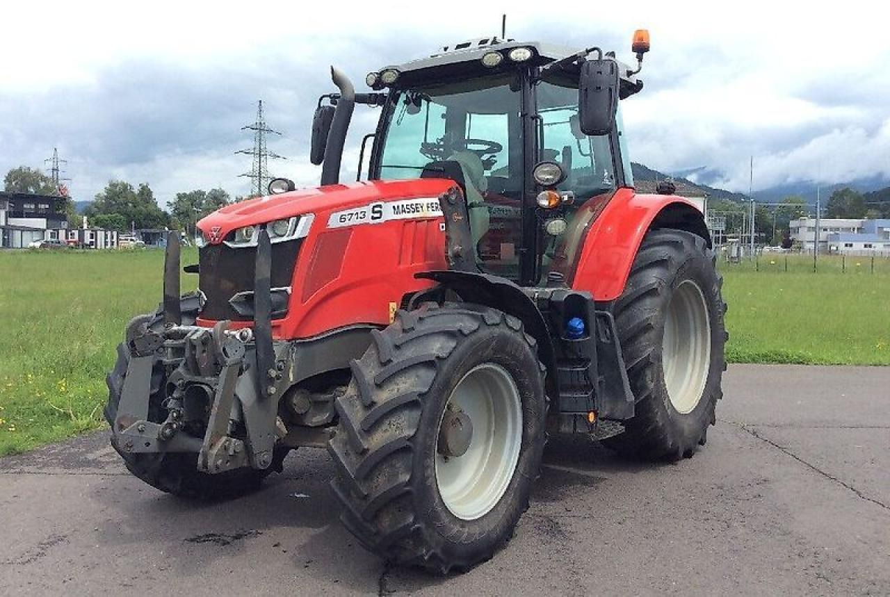 Massey Ferguson 6713s - Traktor: slika 1 Massey Ferguson 6713s - Traktor: slika 1