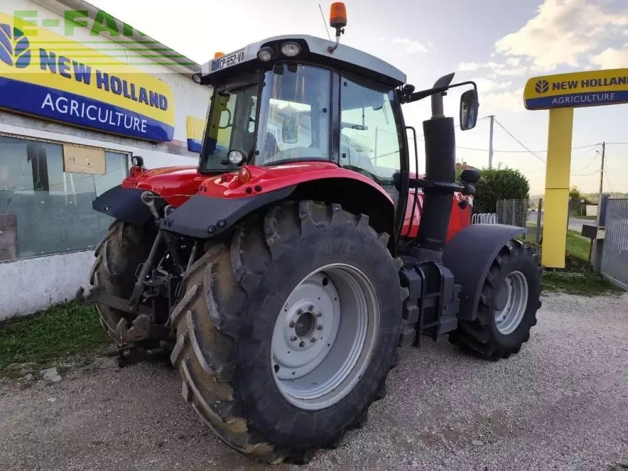 Massey Ferguson 7620 dyna-6 essential Essential - Traktor: slika 3 Massey Ferguson 7620 dyna-6 essential Essential - Traktor: slika 3