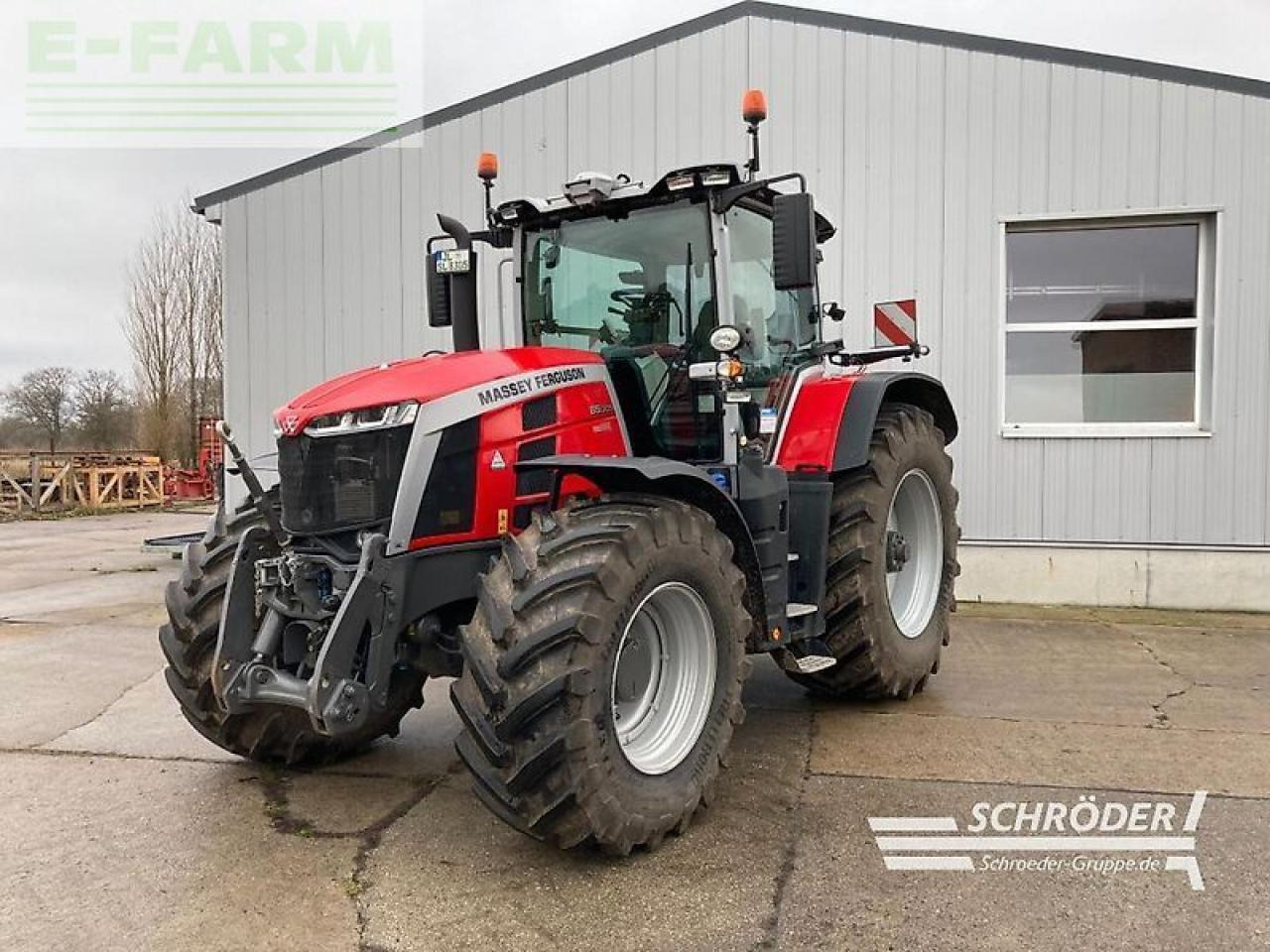 Massey Ferguson 8s.305 dyna-vt exclusive Exclusive - Traktor: slika 1 Massey Ferguson 8s.305 dyna-vt exclusive Exclusive - Traktor: slika 1