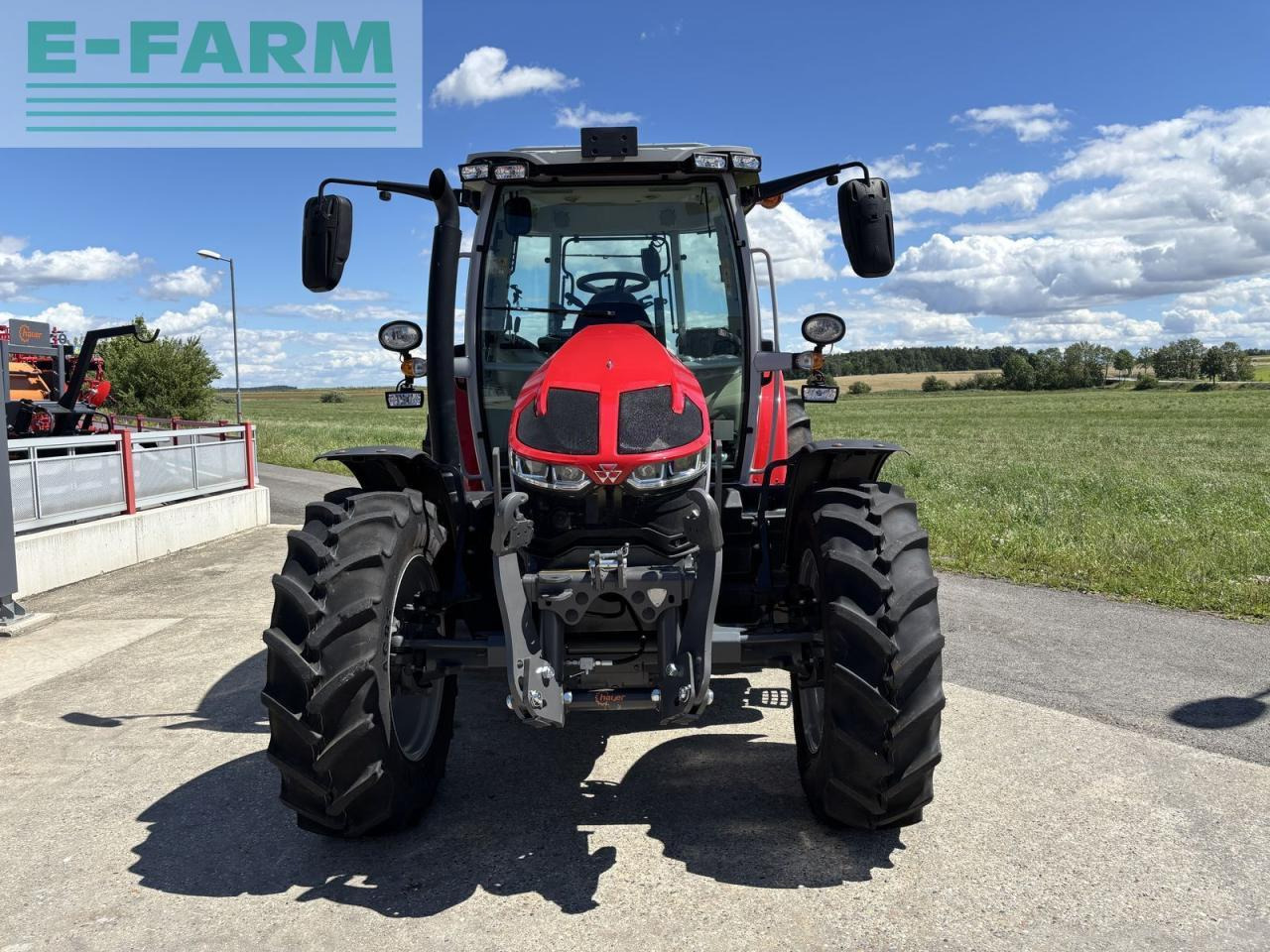 Massey Ferguson mf 5s.115 dyna-6 efficient Efficient - Traktor: slika 2 Massey Ferguson mf 5s.115 dyna-6 efficient Efficient - Traktor: slika 2