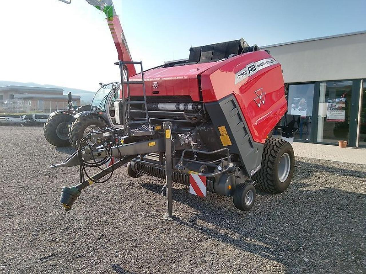 Massey Ferguson rb4160vxtra 17 messer - Balirka za kvadratne bale: slika 3 Massey Ferguson rb4160vxtra 17 messer - Balirka za kvadratne bale: slika 3