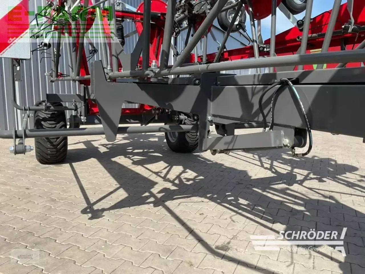 Massey Ferguson td 1310x trc (lotus 1250 t) - Obračalnik/ Zgrabljalnik: slika 4 Massey Ferguson td 1310x trc (lotus 1250 t) - Obračalnik/ Zgrabljalnik: slika 4
