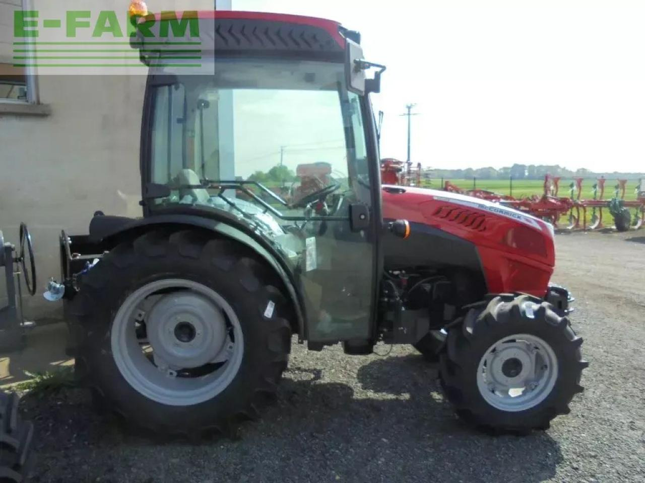 McCormick x2.055 - Traktor: slika 4 McCormick x2.055 - Traktor: slika 4