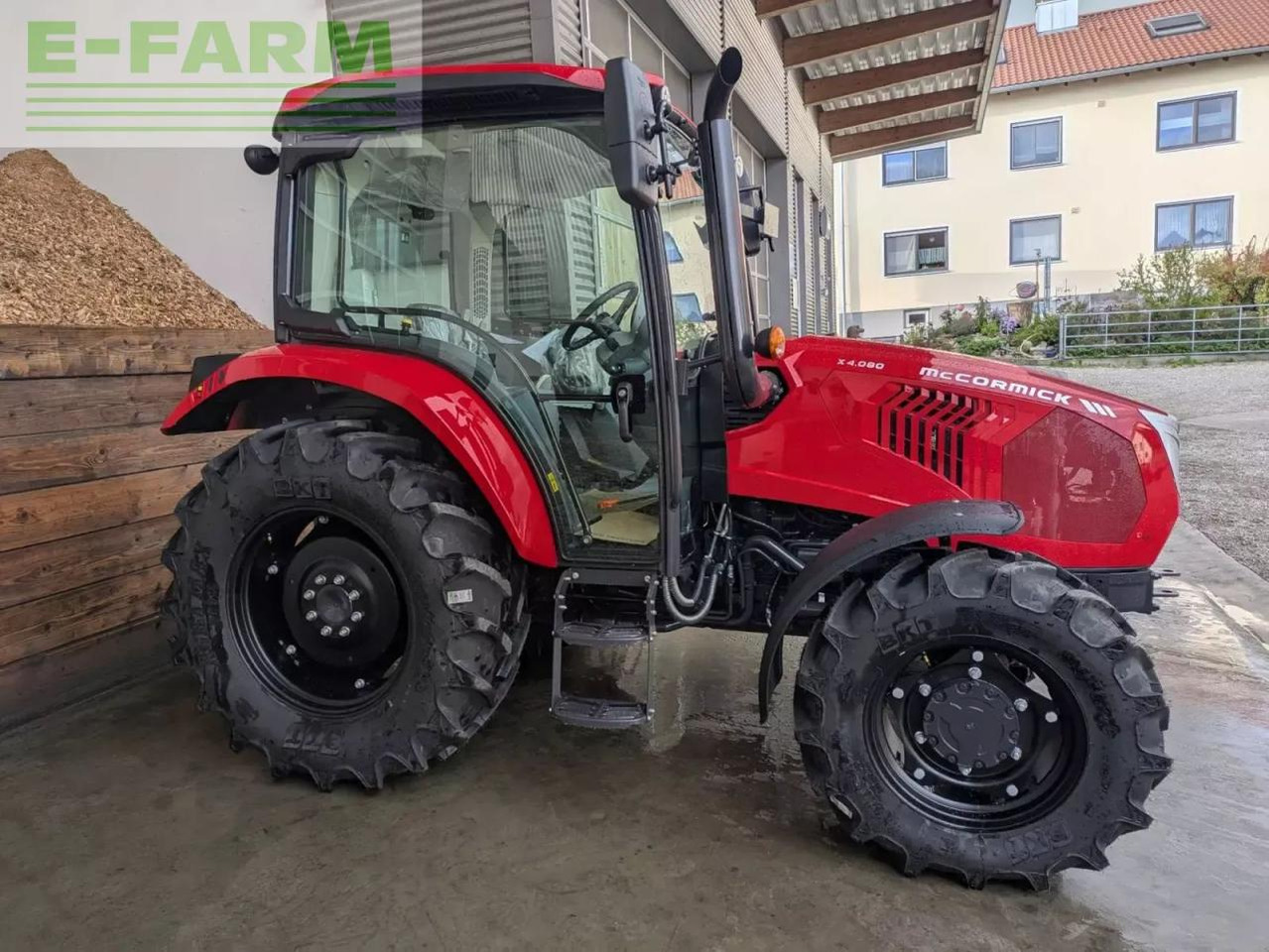 McCormick x4.080 - Traktor: slika 2 McCormick x4.080 - Traktor: slika 2