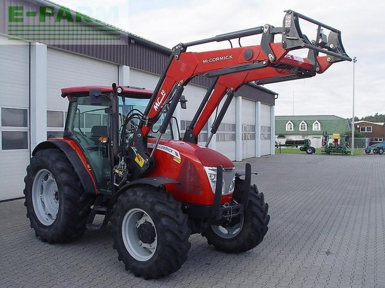McCormick x50.30 - Traktor: slika 1 McCormick x50.30 - Traktor: slika 1