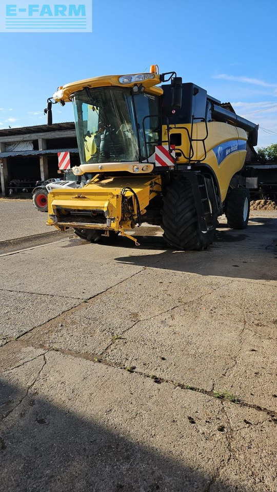 New Holland CX 860 - Kombajn harvester: slika 3 New Holland CX 860 - Kombajn harvester: slika 3