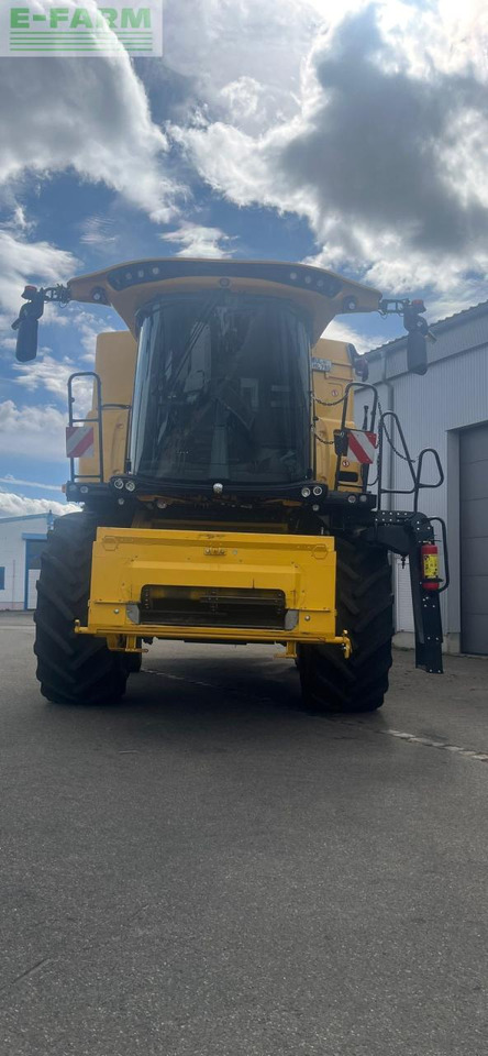 New Holland CX7.80 - Kombajn harvester: slika 2 New Holland CX7.80 - Kombajn harvester: slika 2