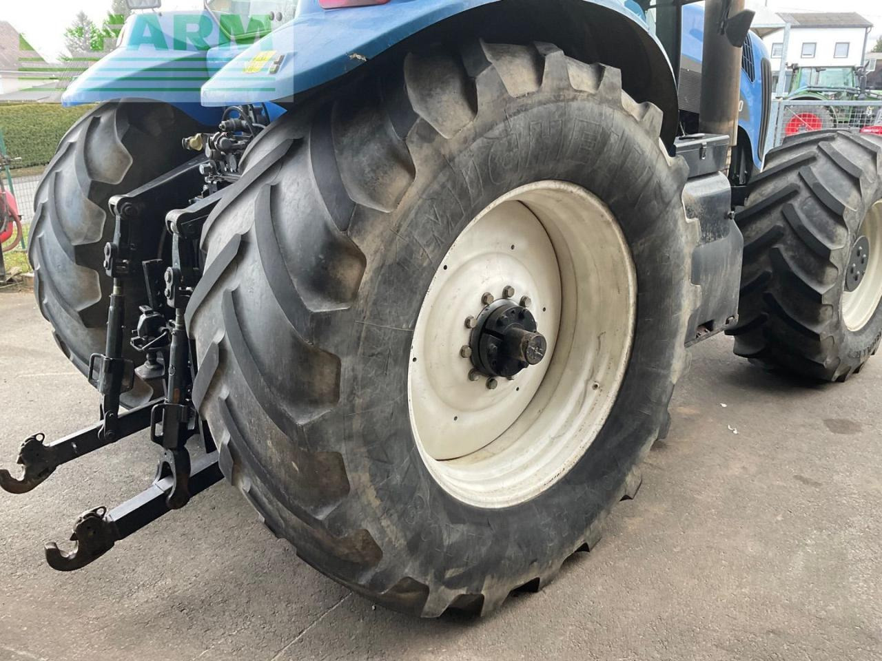Traktor New Holland TG 285: slika 13