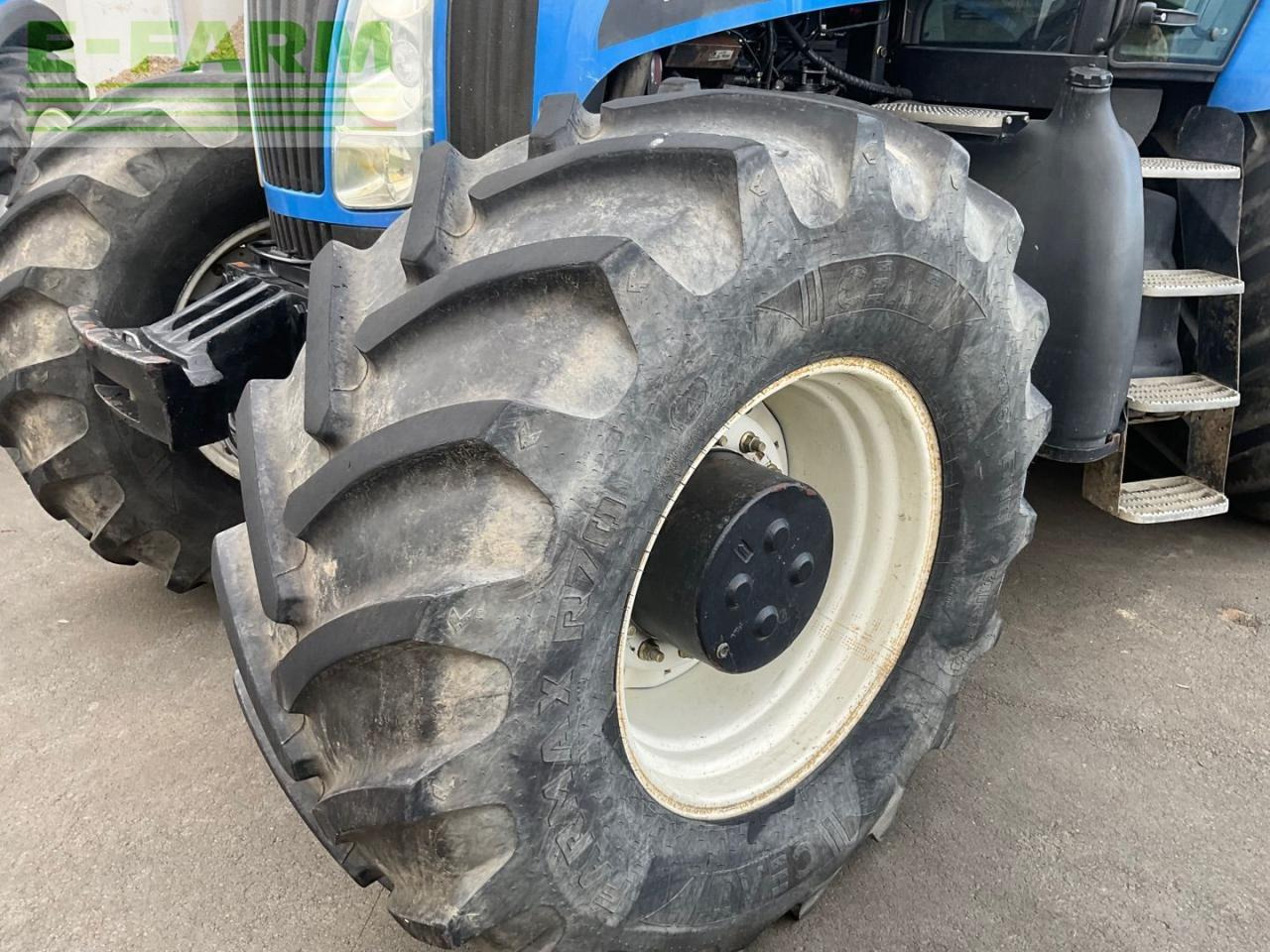 Traktor New Holland TG 285: slika 9
