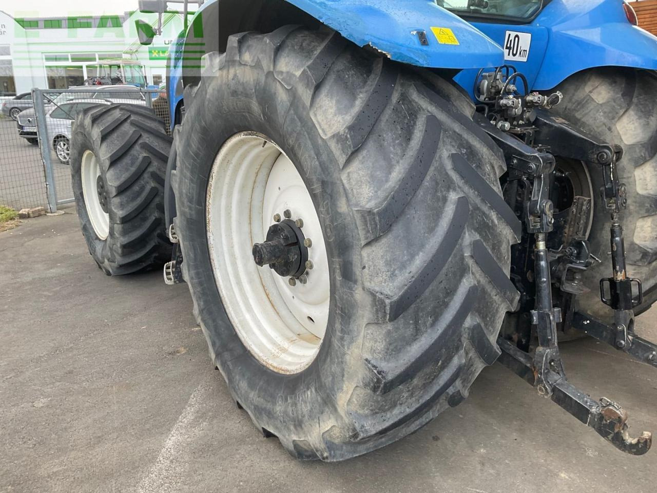 Traktor New Holland TG 285: slika 15