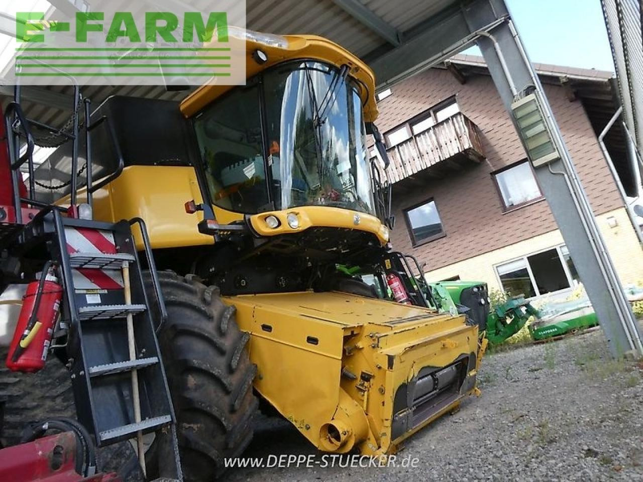 New Holland cr 9090 elevation - Kombajn harvester: slika 2 New Holland cr 9090 elevation - Kombajn harvester: slika 2