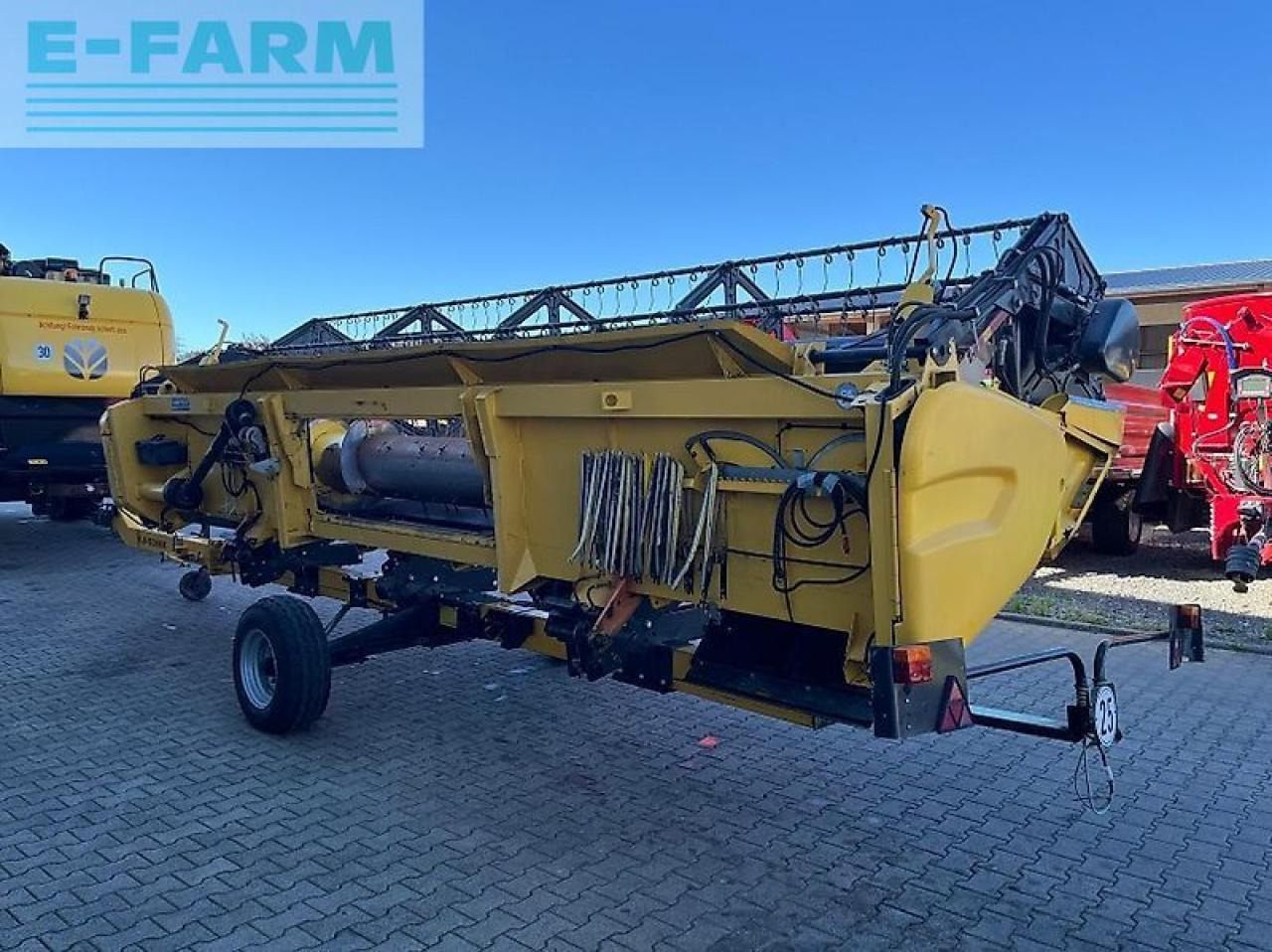 Kombajn harvester New Holland cx 6.90: slika 10