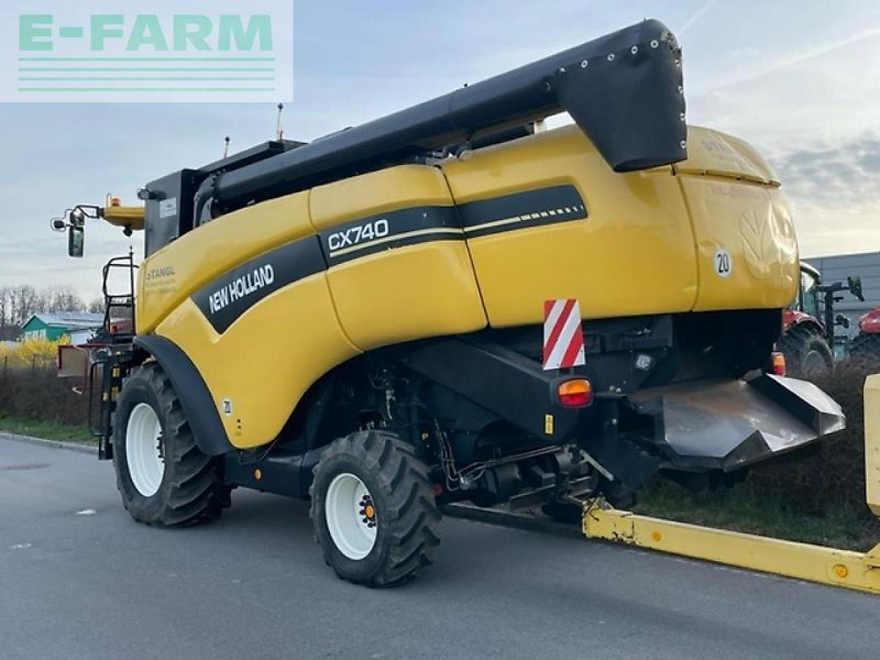 New Holland cx 740 - Kombajn harvester: slika 3 New Holland cx 740 - Kombajn harvester: slika 3