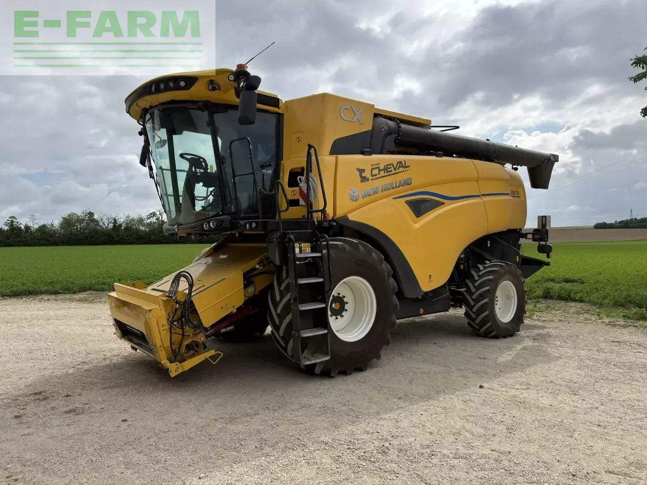 New Holland cx 8.70 - Kombajn harvester: slika 1 New Holland cx 8.70 - Kombajn harvester: slika 1