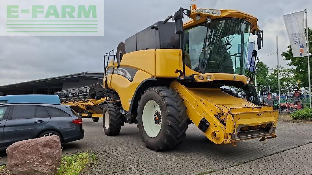 New Holland cx 860 / cx860 4x4 allrad - Kombajn harvester: slika 3 New Holland cx 860 / cx860 4x4 allrad - Kombajn harvester: slika 3