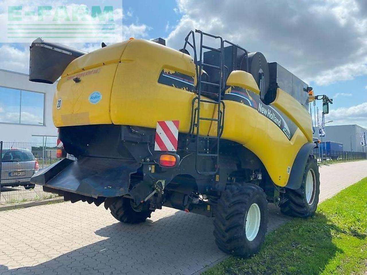 New Holland cx 880 - Kombajn harvester: slika 4 New Holland cx 880 - Kombajn harvester: slika 4