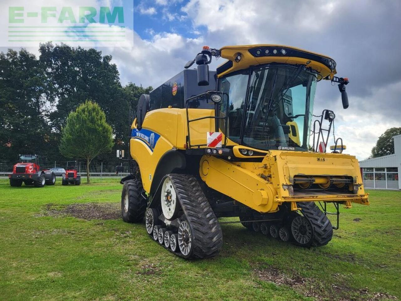 Kombajn harvester New Holland cx8.85 raupe tier-4b: slika 7