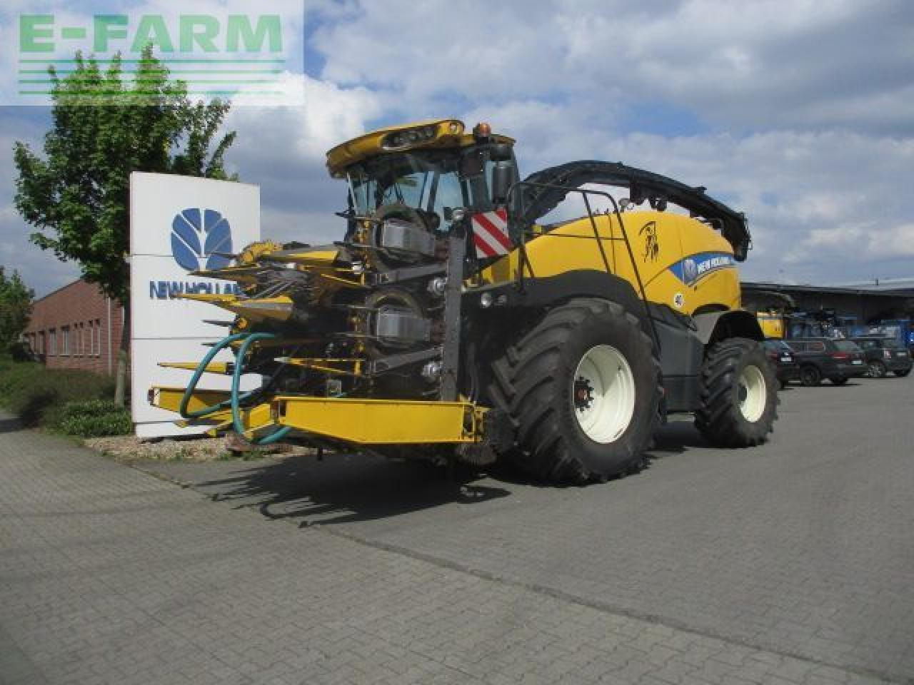 New Holland fr 700 - Kombajn za krmo: slika 1 New Holland fr 700 - Kombajn za krmo: slika 1