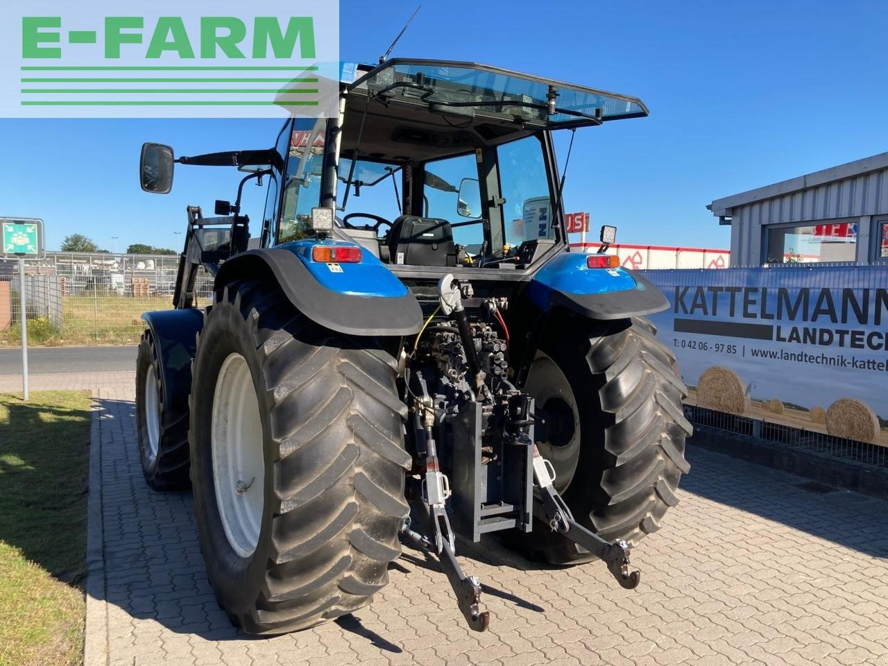 New Holland m 135 - Traktor: slika 4 New Holland m 135 - Traktor: slika 4