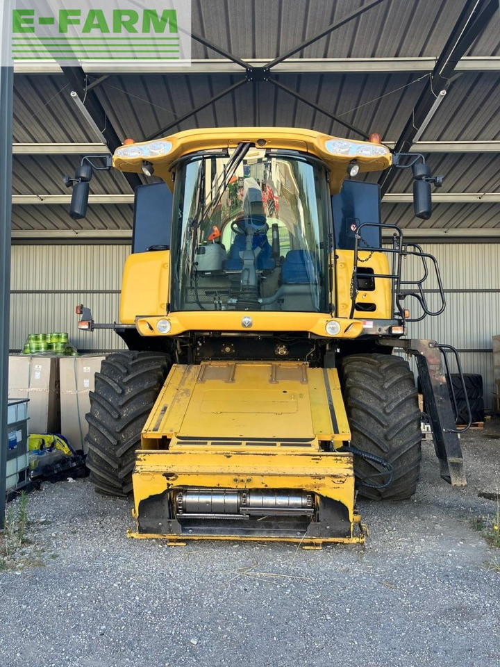 New Holland moissonneuse batteuse cr 9080 elevation new hollan - Kombajn harvester: slika 2 New Holland moissonneuse batteuse cr 9080 elevation new hollan - Kombajn harvester: slika 2