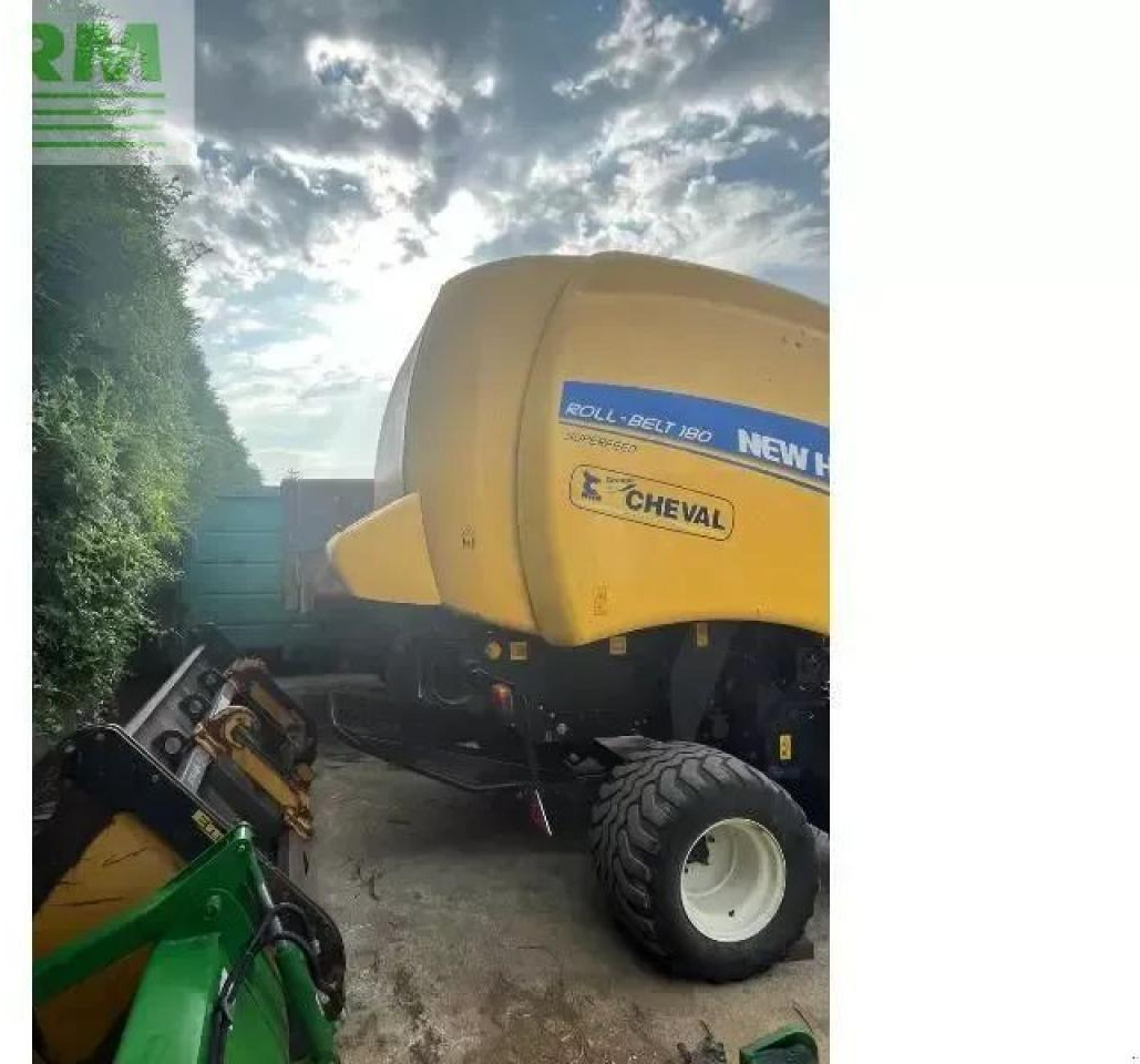 New Holland roll belt 180 - Balirka za kvadratne bale: slika 3 New Holland roll belt 180 - Balirka za kvadratne bale: slika 3