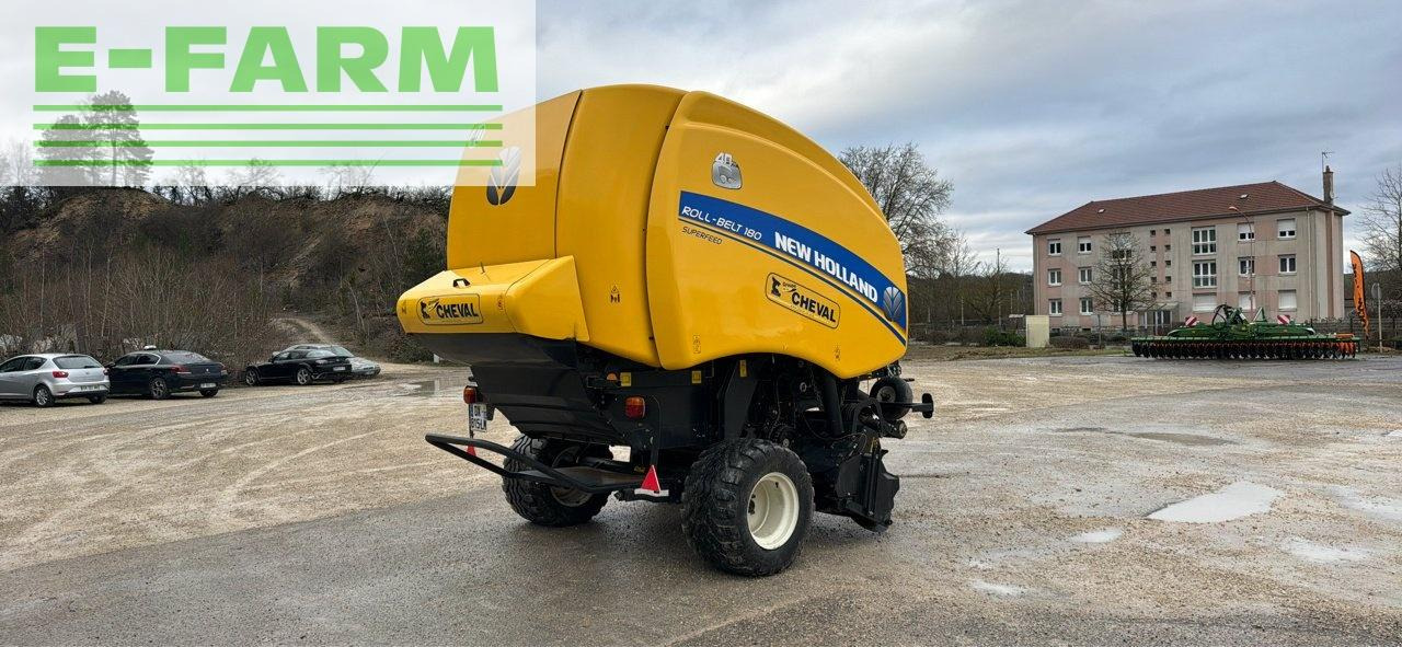 New Holland roll belt 180 se - Balirka za kvadratne bale: slika 5 New Holland roll belt 180 se - Balirka za kvadratne bale: slika 5