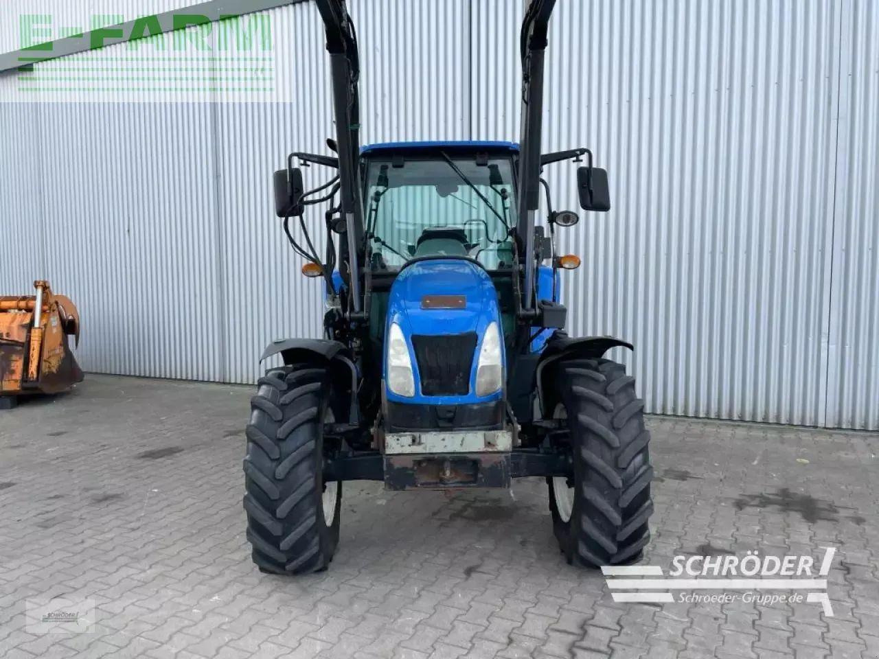 Traktor New Holland t 5050: slika 6