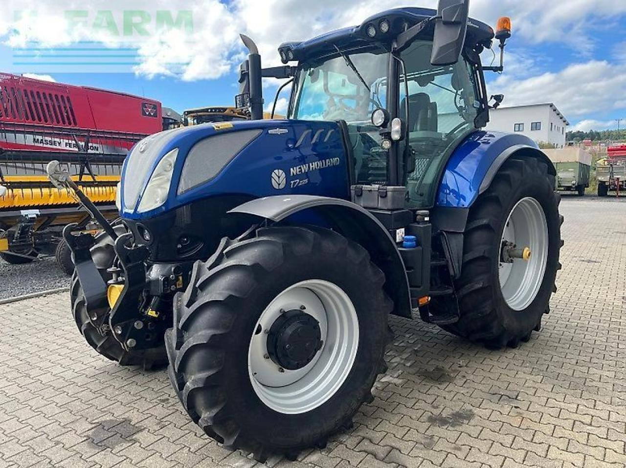 New Holland t 7.225 ac - Traktor: slika 2 New Holland t 7.225 ac - Traktor: slika 2