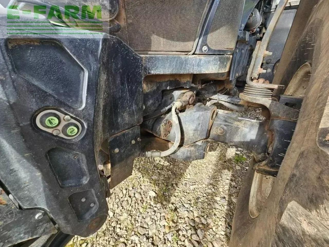 New Holland t 8.300 - Traktor: slika 5 New Holland t 8.300 - Traktor: slika 5