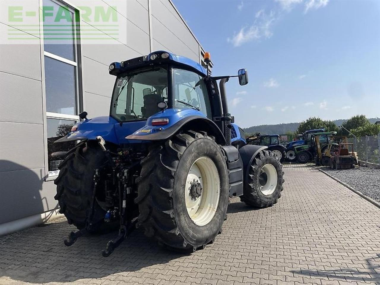 New Holland t 8.390 - Traktor: slika 4 New Holland t 8.390 - Traktor: slika 4