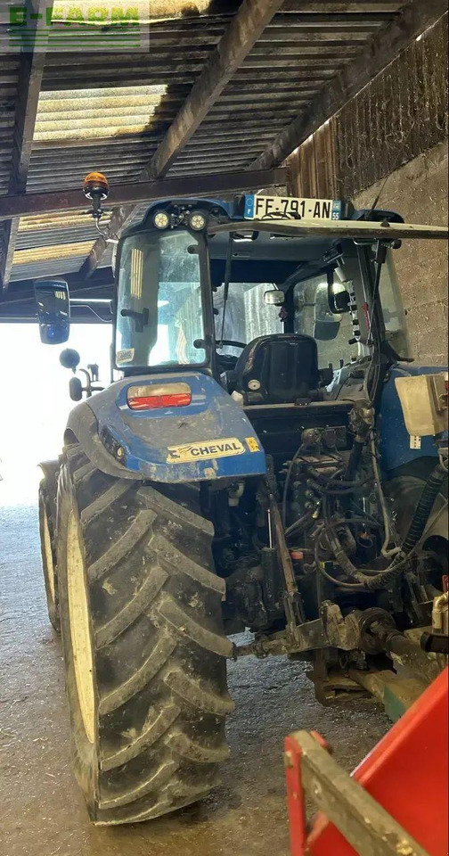 New Holland t5.100 ec - Traktor: slika 4 New Holland t5.100 ec - Traktor: slika 4