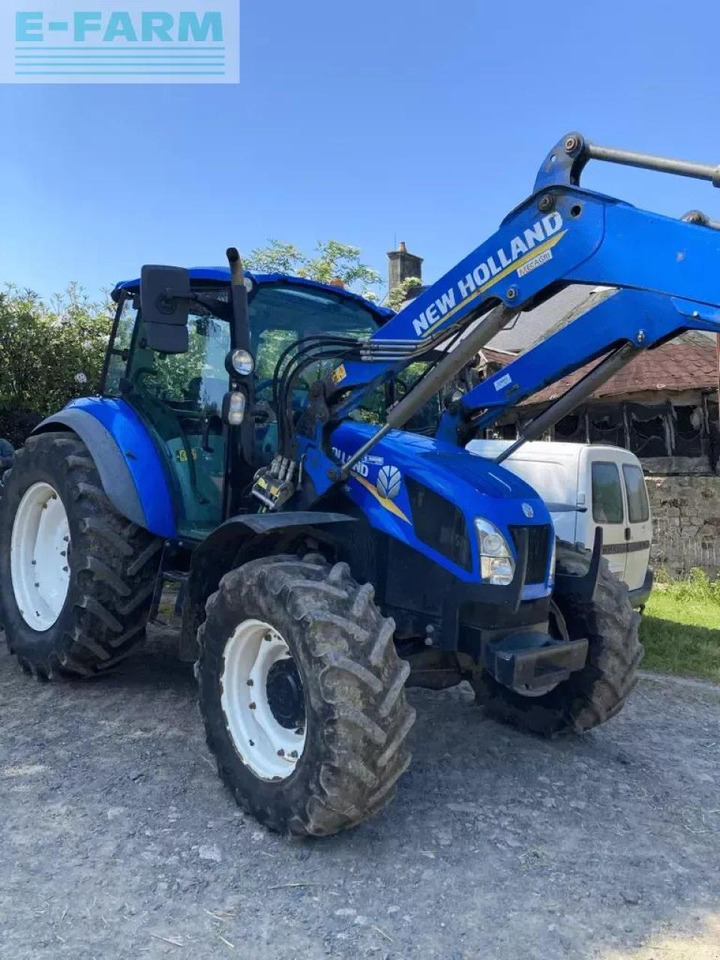 New Holland t5.115 dual command - Traktor: slika 1 New Holland t5.115 dual command - Traktor: slika 1