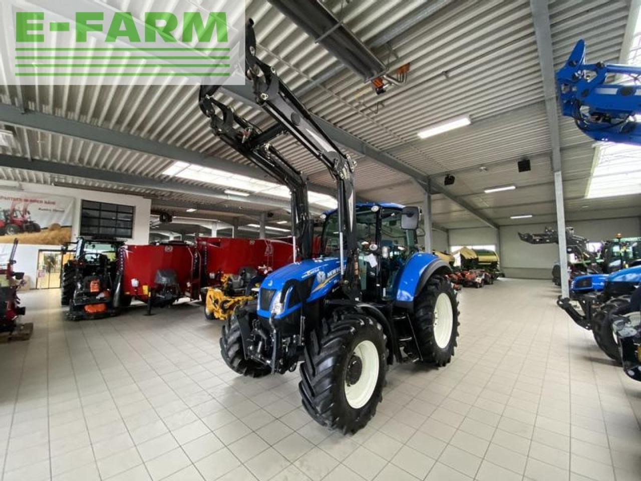 New Holland t5.115 electro command - Traktor: slika 2 New Holland t5.115 electro command - Traktor: slika 2
