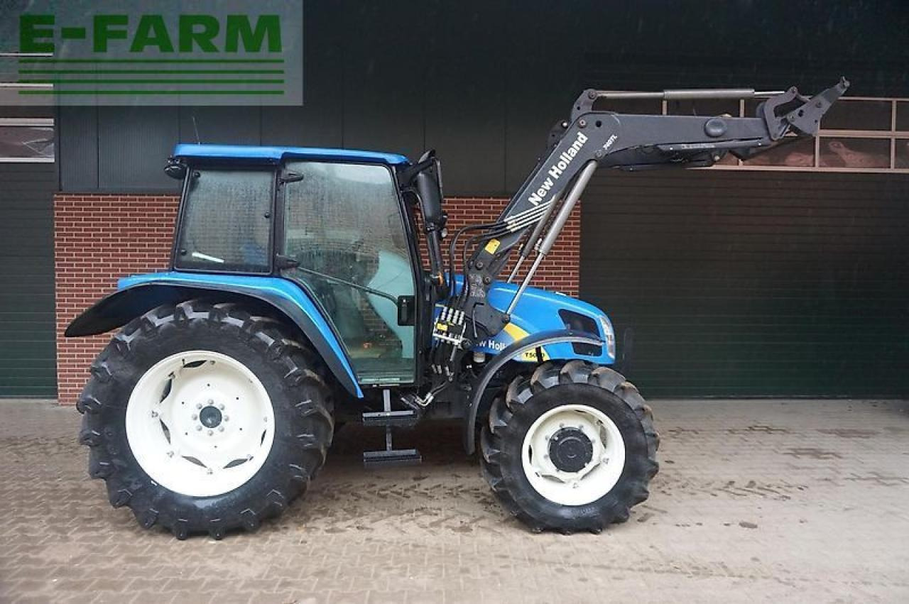 New Holland t5040 nur 860 std. - Traktor: slika 2 New Holland t5040 nur 860 std. - Traktor: slika 2