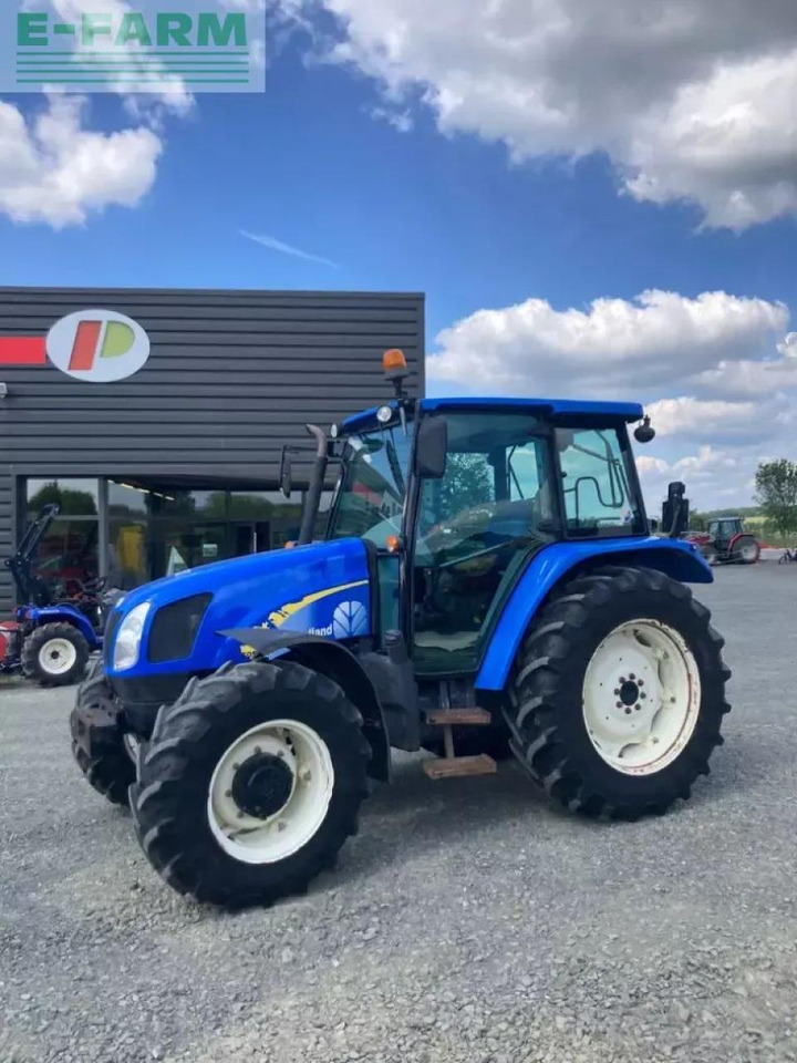 New Holland t5050 - Traktor: slika 2 New Holland t5050 - Traktor: slika 2