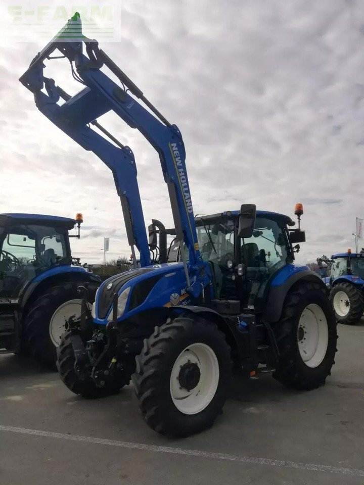 New Holland t6.145 dynamic command - Traktor: slika 1 New Holland t6.145 dynamic command - Traktor: slika 1