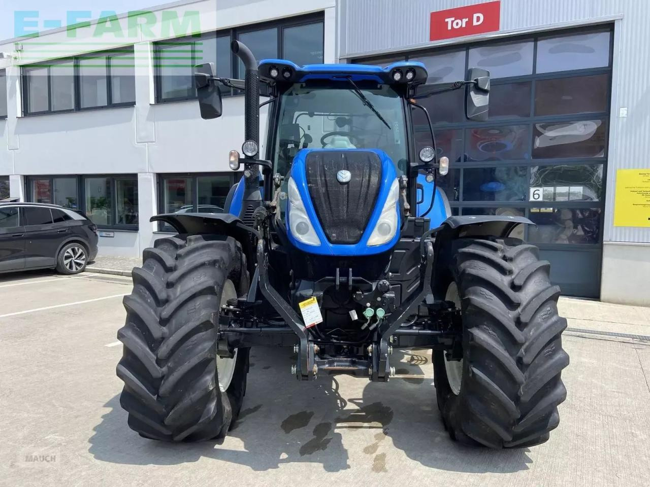 New Holland t6.145 stage v - Traktor: slika 2 New Holland t6.145 stage v - Traktor: slika 2